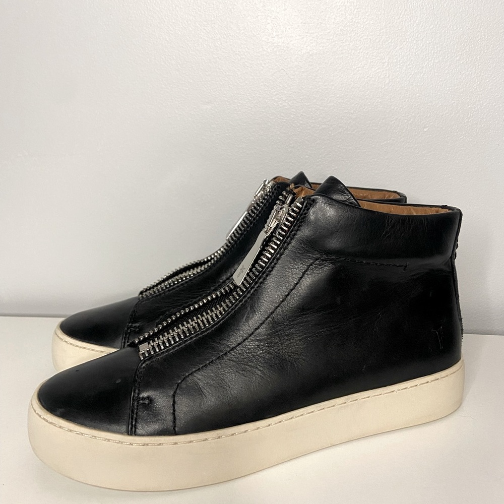 Frye Lena Zip Hightop Women’s Sneaker Size 7